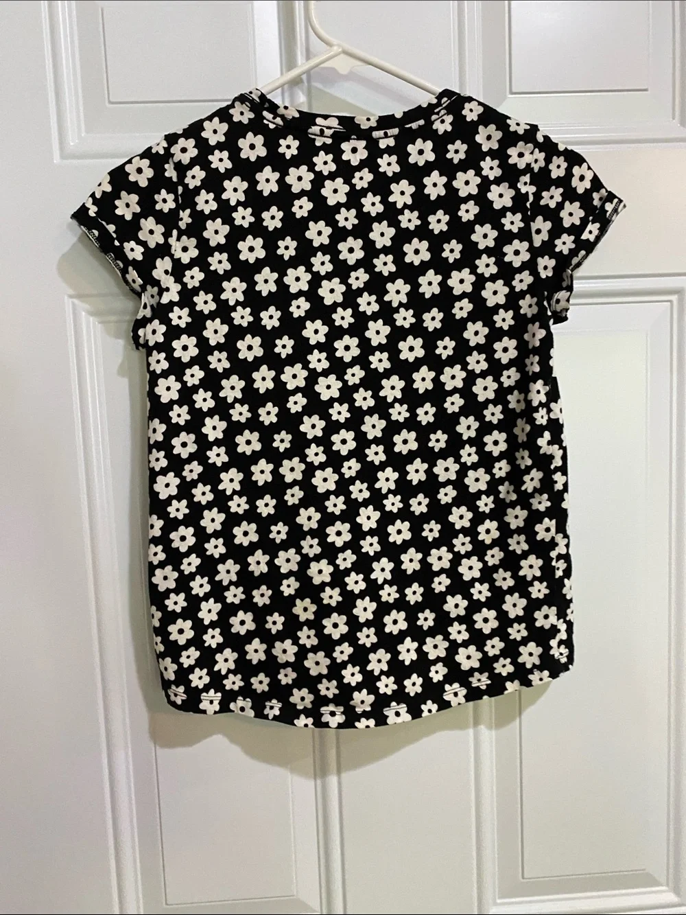 Old Navy Black Tee with White Daisy Pattern - Short Sleeve